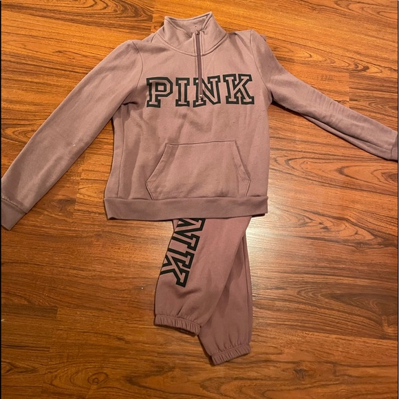 PINK Victoria's Secret Pants - PINK jogging suit